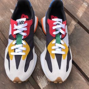 New balance sneaker 327 brand new